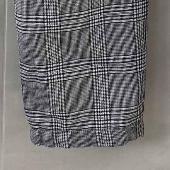 2/$16 SHEIN Plaid Elastic Waist Pants - Boys 7Y - Picture 4 of 5